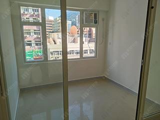 Wan Chai - Lap Hing Building 04