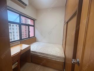 Wan Chai - Hang Tat Mansion 02
