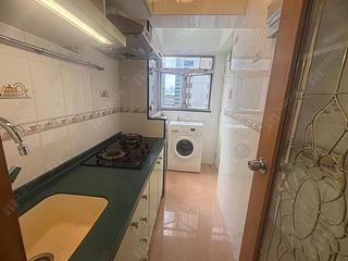 Wan Chai - Hang Tat Mansion 05