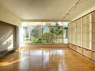 Shouson Hill - Country Villa 09