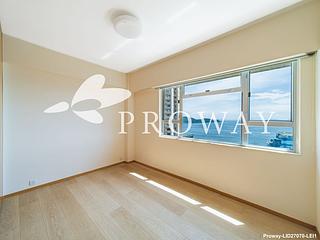 Pok Fu Lam - Baguio Villa Block 36 08