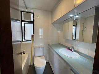 Braemar Hill - Maiden Court Block B 03