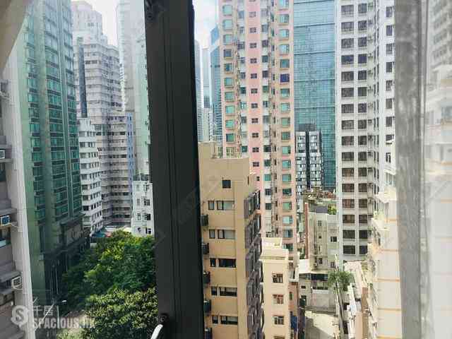 Wan Chai - Hoover Towers Block 1 01