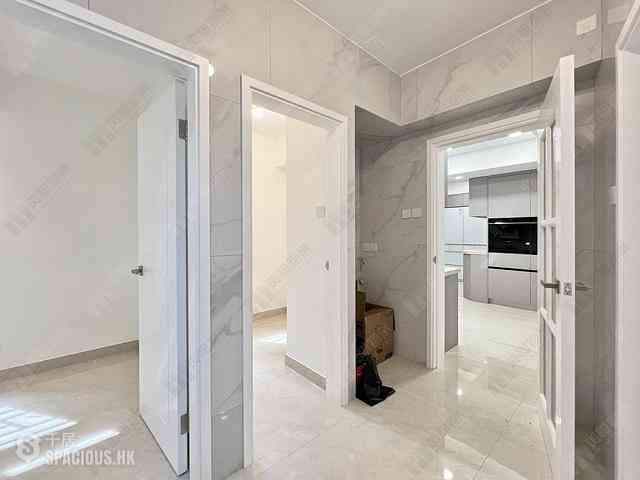 Mid Levels Central - Macdonnell House 11