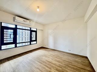 Mid Levels Central - Macdonnell House 07
