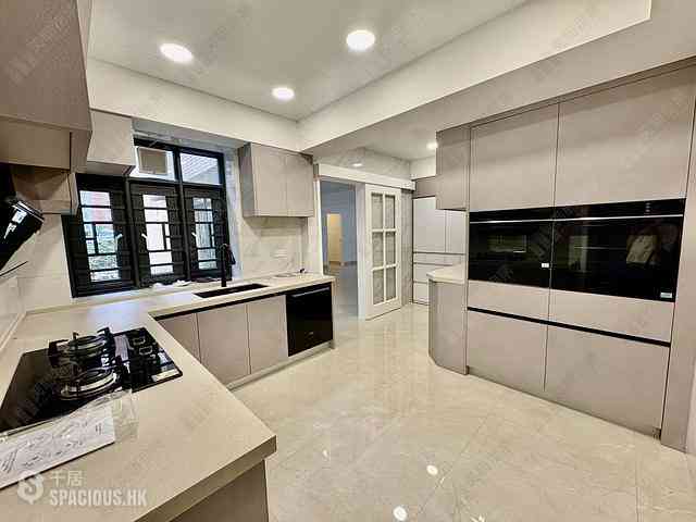 Mid Levels Central - Macdonnell House 09
