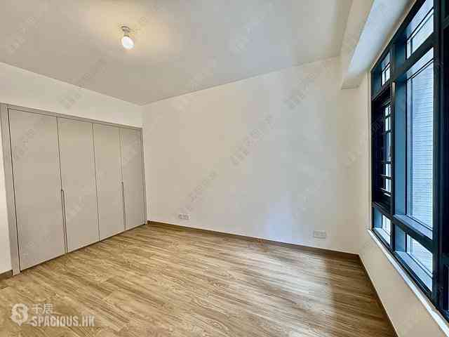 Mid Levels Central - Macdonnell House 07