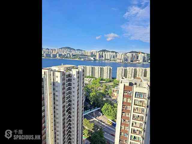 Quarry Bay - The Holborn Block A 03