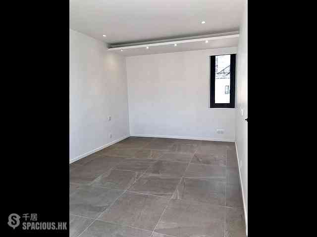 Causeway Bay - Kingston Building Block A 09