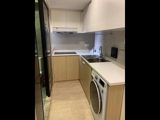 Kennedy Town - Hoi Tao Building Block B 08