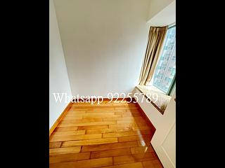 Sheung Wan - Queen's Terrace 04