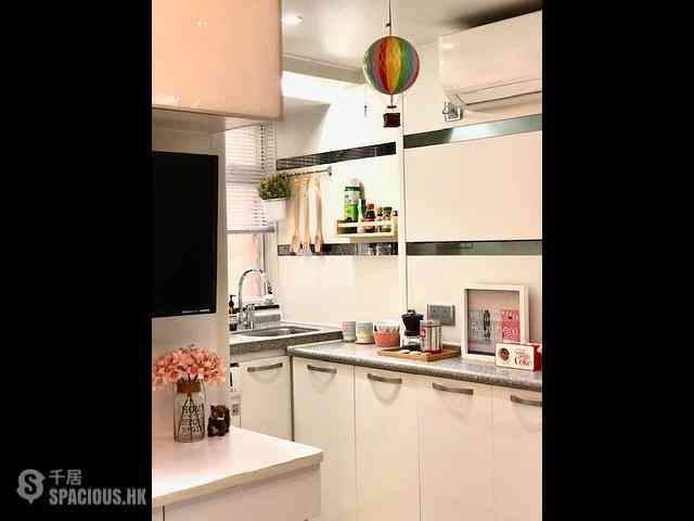 Sheung Wan - Wing Shing House 07
