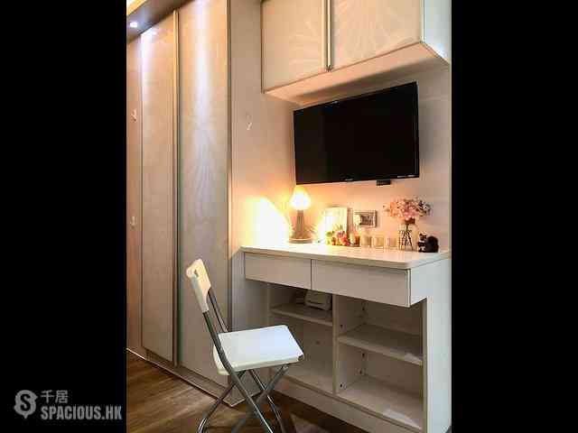 Sheung Wan - Wing Shing House 11