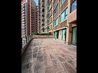 West Kowloon - The Arch 03