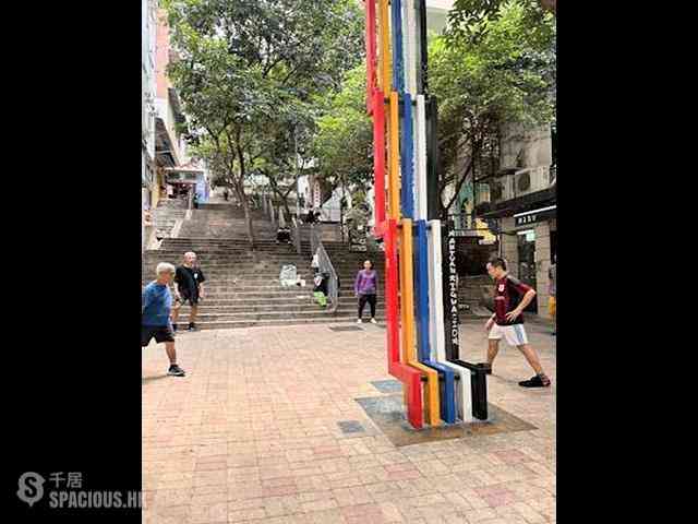 Central - 7-9, Shin Hing Street 02