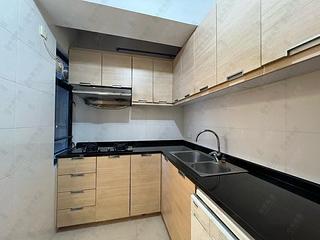 Mid Levels Central - Robinson Heights 05