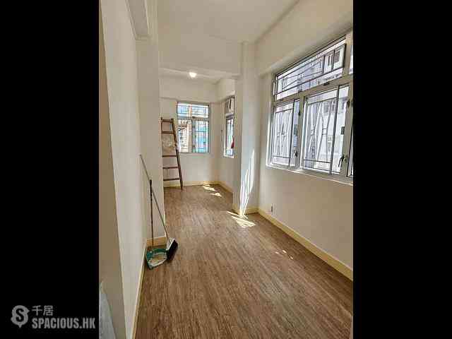 Soho - Wai Yuen Building 02