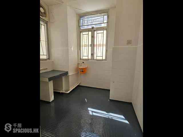 Soho - Wai Yuen Building 03