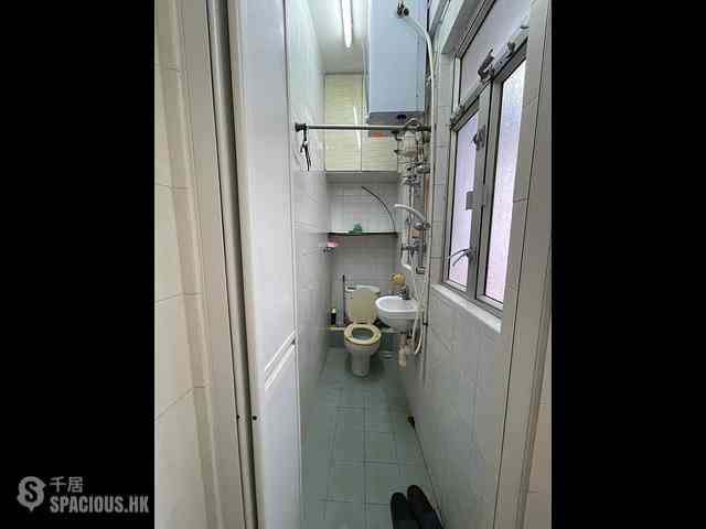 Wan Chai - 310-312, Hennessy Road 08