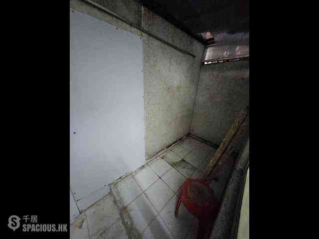 Cheung Sha Wan - Mei Kei Mansion 05