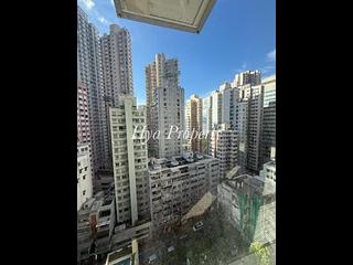 Kennedy Town - Houston Court 03