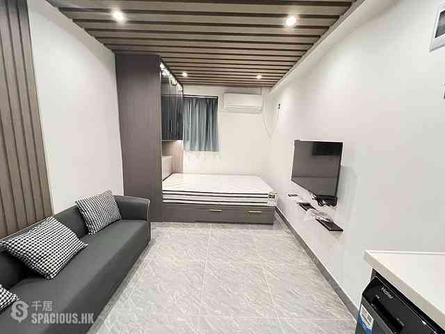 Soho - 24, Hollywood Road 02