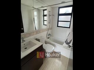 Sai Ying Pun - The Babington 05