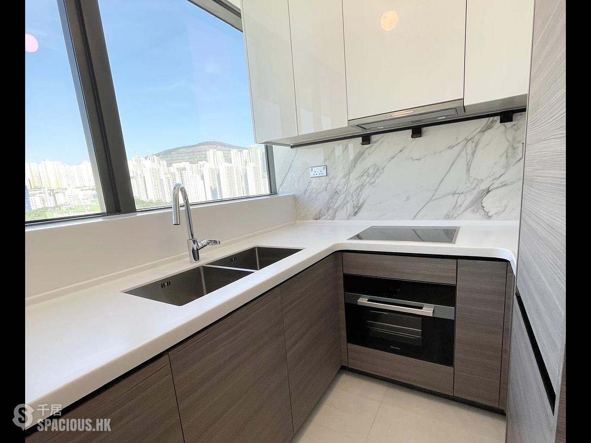 Kwun Tong - Bal Residence 01