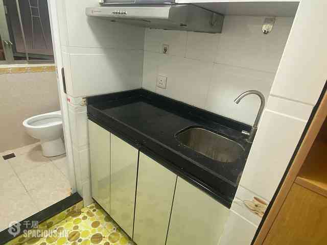 North Point - 98-100, Chun Yeung Street 05