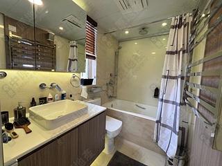 Pok Fu Lam - Baguio Villa Block 26 06