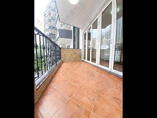 Mid Levels West - Breezy Court 02