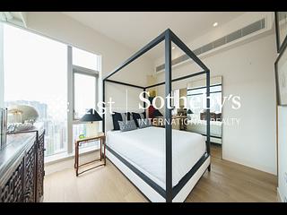 Sai Ying Pun - Island Crest 18