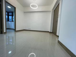 Sai Ying Pun - Wing Fong Mansion 03