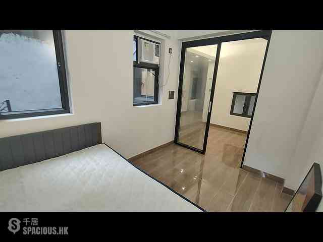 Sai Ying Pun - 21, Sai Yuen Lane 04