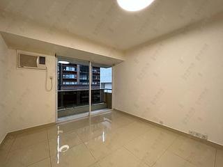 Mid Levels Central - Po Yue Yuk Building 04