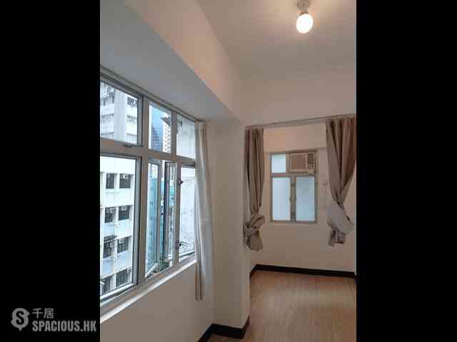 Soho - 10, Elgin Street 01