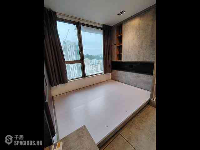 Hung Hom - Upper East Tower 1C 06
