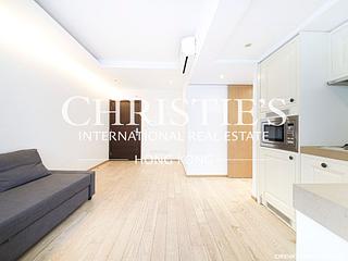 Soho - Centrestage 05