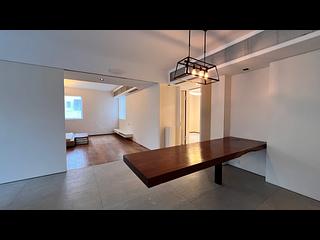 Kowloon Tong - 20, La Salle Road 18