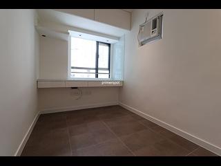Wan Chai - Pinnacle Building 05