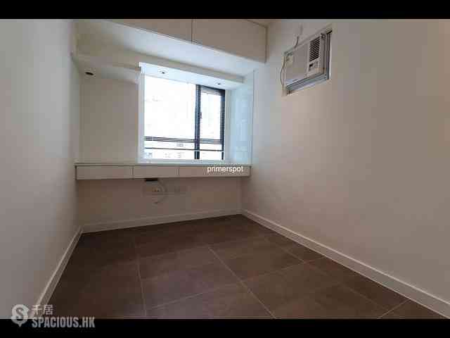 Wan Chai - Pinnacle Building 05