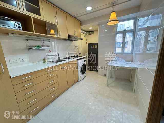 Happy Valley - Yen Lai Building 06
