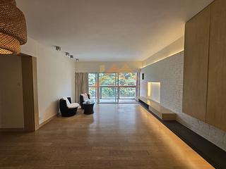 Mid Levels West - Realty Gardens Vienna Court (Block 5) 03