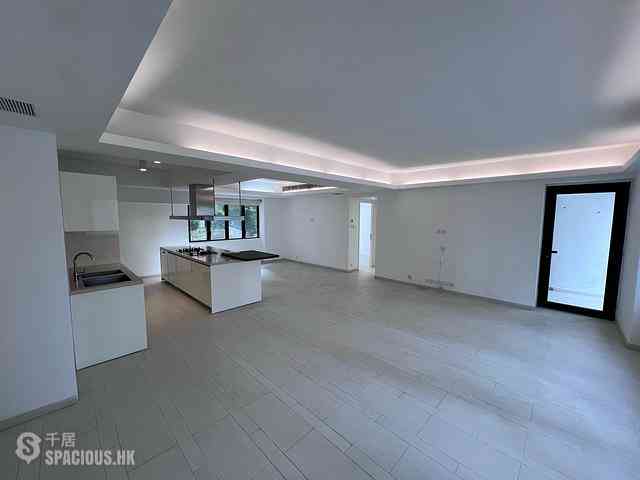 Wan Chai - Suncrest Tower 04