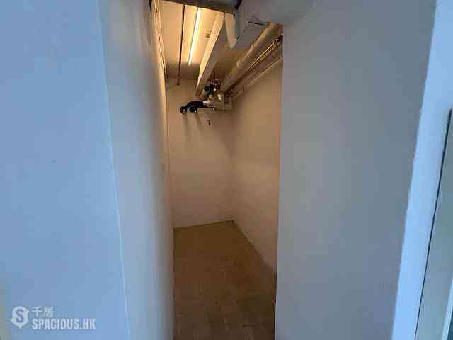 Wan Chai - Suncrest Tower 16