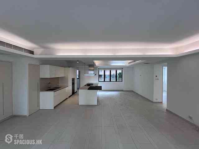 Wan Chai - Suncrest Tower 01