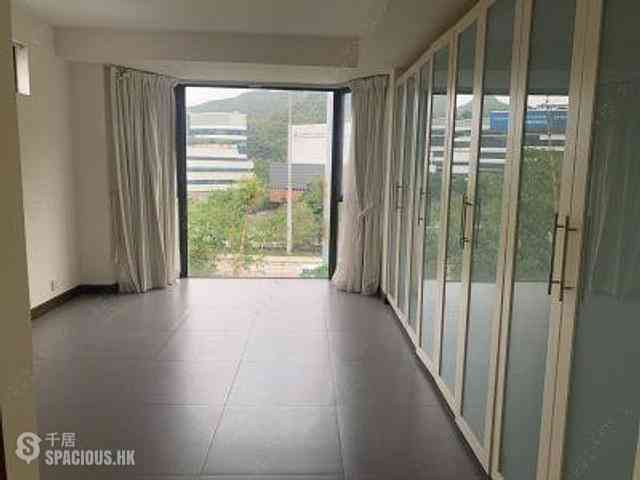 Shouson Hill - Goldson Place 01