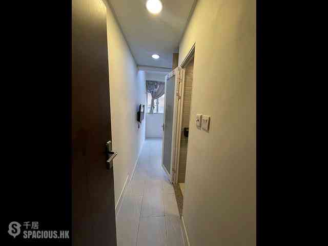 Causeway Bay - 57, King's Road 14