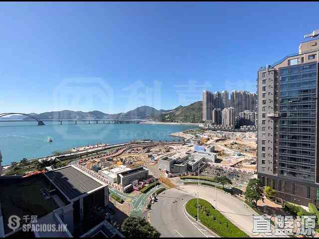 Tseung Kwan O - Monterey Block 5 03