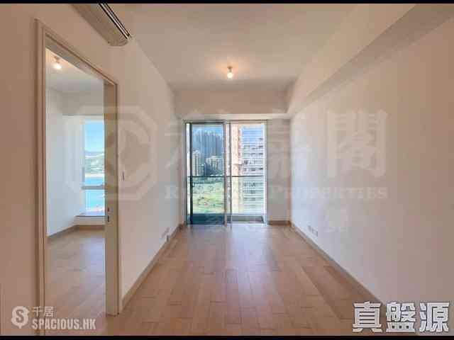 Tseung Kwan O - Monterey Block 5 04